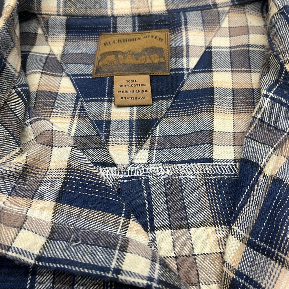 Men’s flannel shirt - Size: XXL - gently worn - Picture 5 of 8